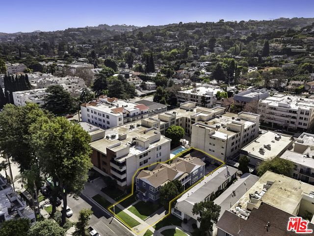 14526 Dickens Street, Sherman Oaks, CA 91403