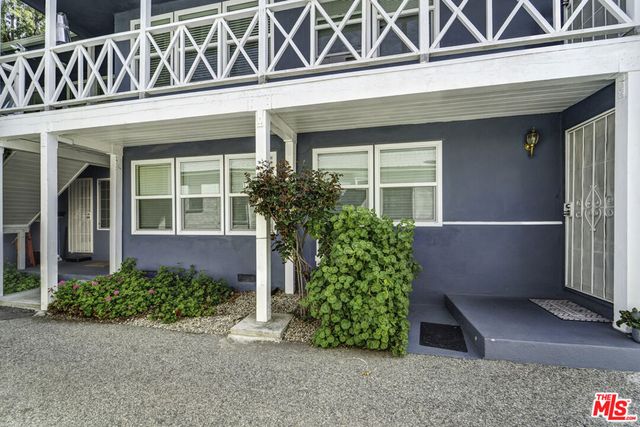 14526 Dickens Street, Sherman Oaks, CA 91403