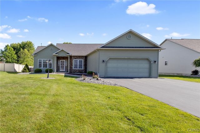6297 Hessler Farm Path, Cicero, NY 13039