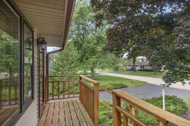 1393 Cottonwood Lane, Crystal Lake, IL 60014