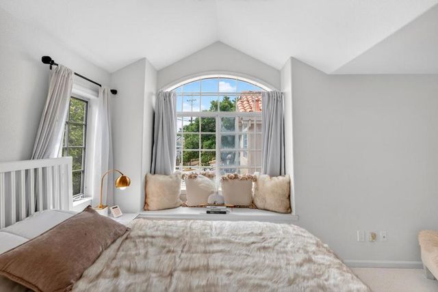 701 Woodside Way A, San Mateo, CA 94401