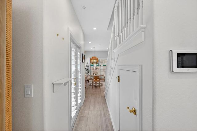 701 Woodside Way A, San Mateo, CA 94401