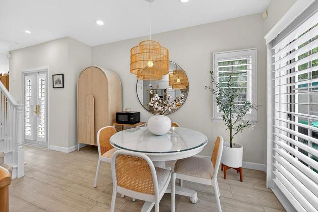 701 Woodside Way A, San Mateo, CA 94401