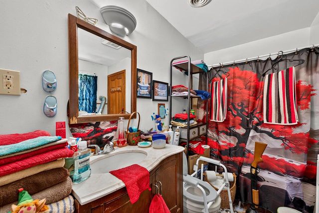 4917 N 47th STREET, Milwaukee, WI 53218