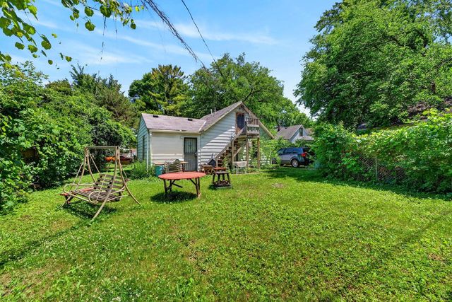 4917 N 47th STREET, Milwaukee, WI 53218