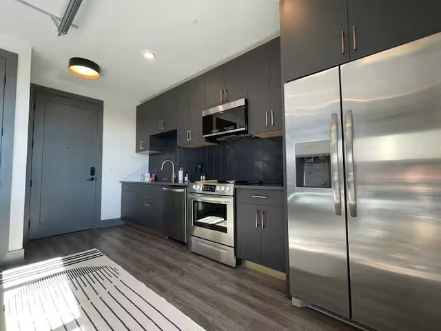 65 Lindsley Ave Apt 515, Nashville, TN 37210