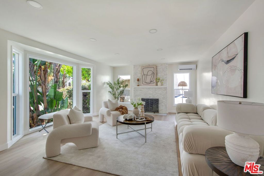 4248 Mcclung Drive, Los Angeles, CA 90008 — photo 3