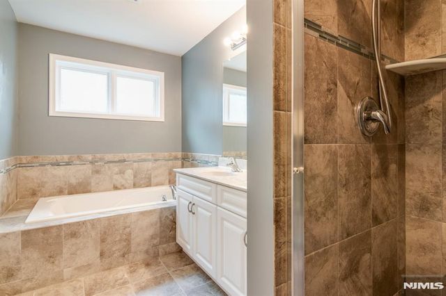 1503 Whitney Lane, Allendale, NJ 07401