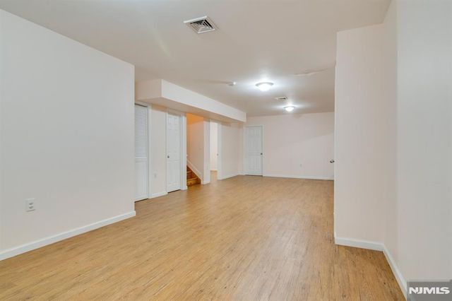 1503 Whitney Lane, Allendale, NJ 07401