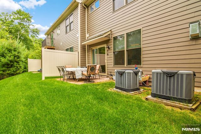 1503 Whitney Lane, Allendale, NJ 07401
