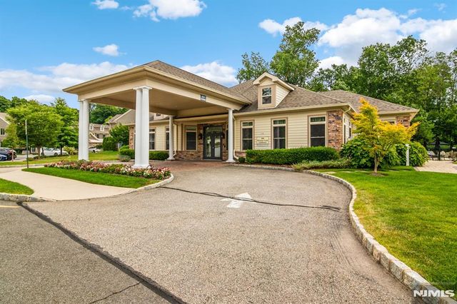 1503 Whitney Lane, Allendale, NJ 07401