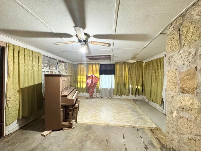 22 S Malone Street, San Angelo, TX 76903