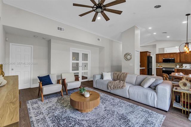 4133 NW 81st Ter, Coral Springs, FL 33065