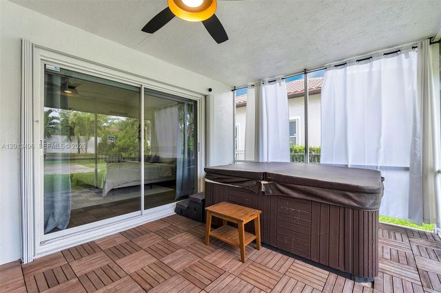 4133 NW 81st Ter, Coral Springs, FL 33065