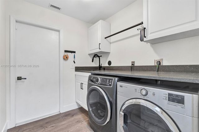 4133 NW 81st Ter, Coral Springs, FL 33065