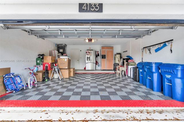 4133 NW 81st Ter, Coral Springs, FL 33065