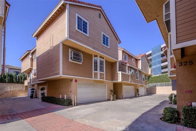 331 Genoa E, Monrovia, CA 91016