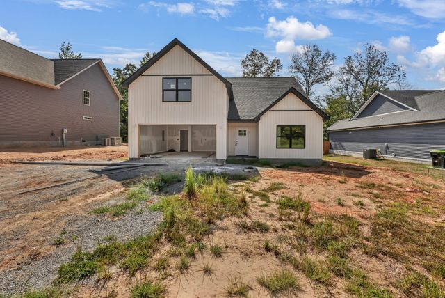 277 Wayne Hall Rd, Clarksville, TN 37040