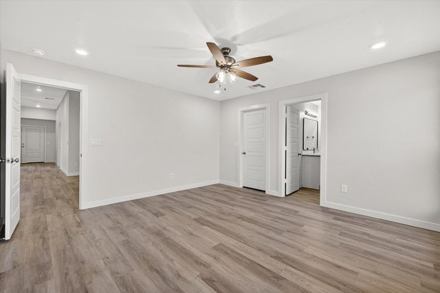 13827 Gary Avenue, Lubbock, TX 79423