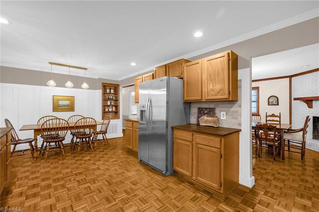 8024 Fogleman Road, Oak Ridge, NC 27310