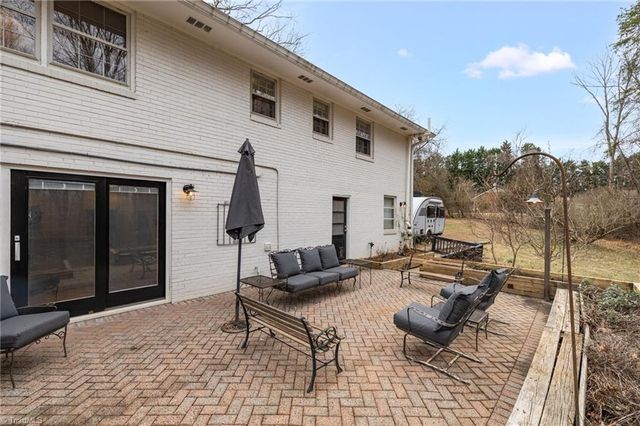 8024 Fogleman Road, Oak Ridge, NC 27310