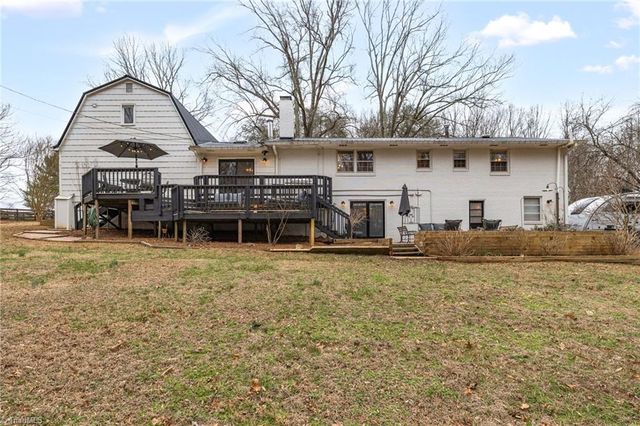 8024 Fogleman Road, Oak Ridge, NC 27310