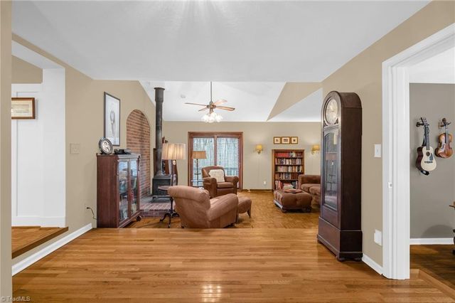 8024 Fogleman Road, Oak Ridge, NC 27310