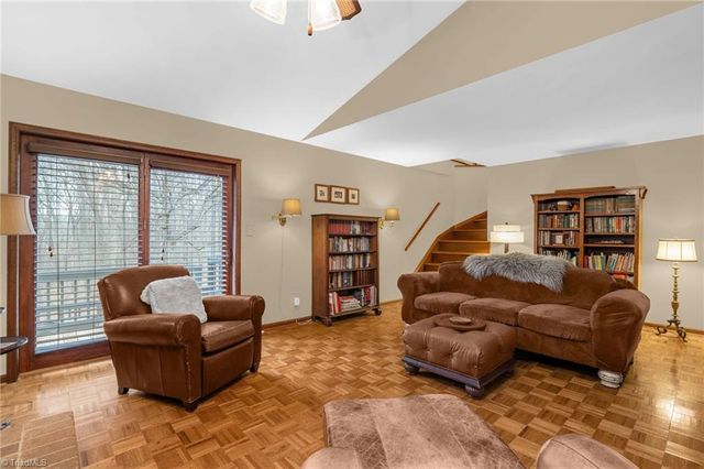 8024 Fogleman Road, Oak Ridge, NC 27310