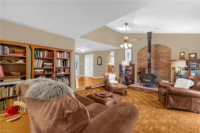 8024 Fogleman Road, Oak Ridge, NC 27310