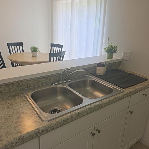 600 Hilliard Street 2, Conroe, TX 77301