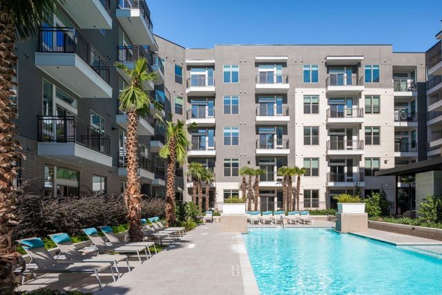 3003 Summer Street 134, Houston, TX 77007