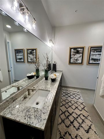 3003 Summer Street 134, Houston, TX 77007