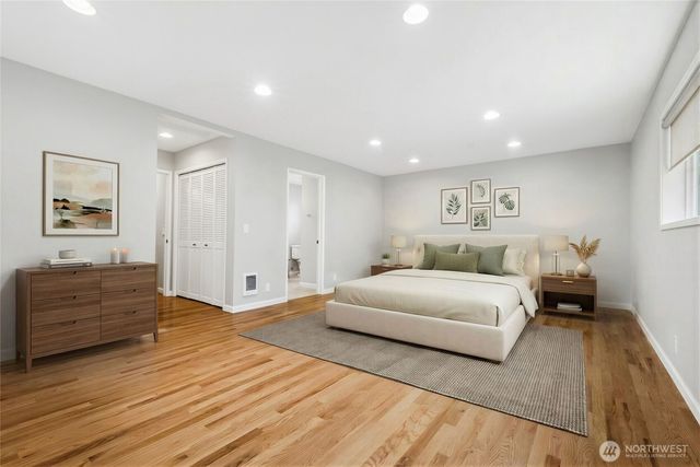 304 128th Avenue SE, Bellevue, WA 98005