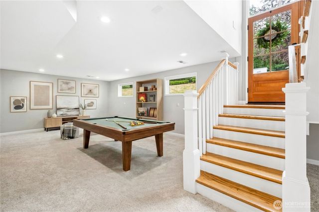 304 128th Avenue SE, Bellevue, WA 98005