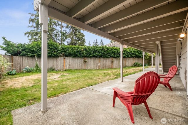 304 128th Avenue SE, Bellevue, WA 98005