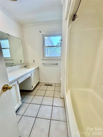 3134 Asbury Church Road, Lincolnton, NC 28092