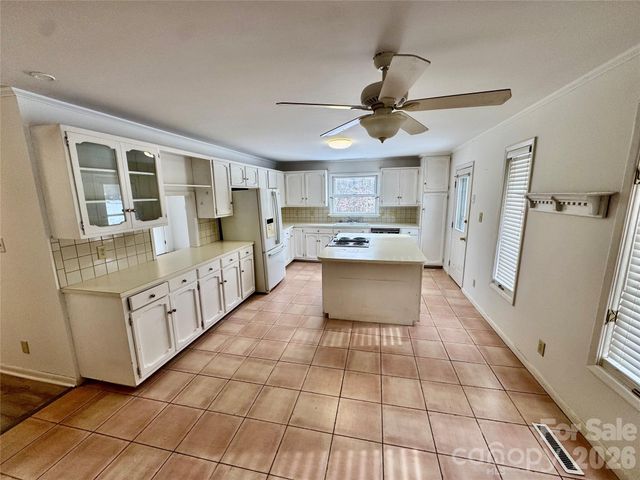 3134 Asbury Church Road, Lincolnton, NC 28092