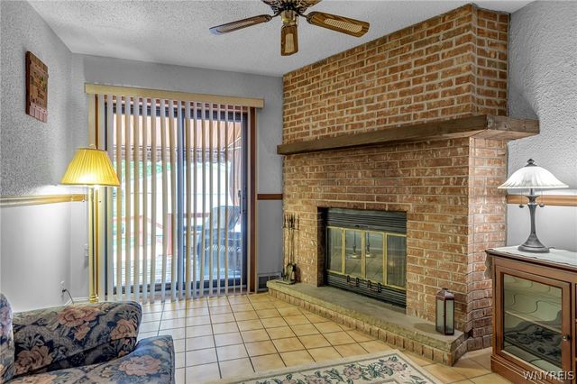 209 California Drive, Amherst, NY 14221