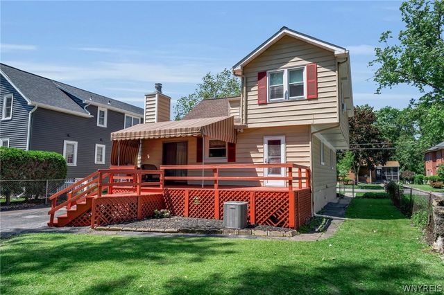 209 California Drive, Amherst, NY 14221