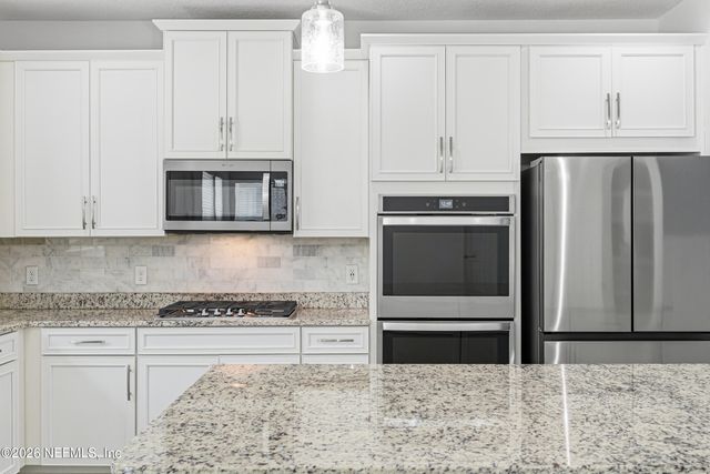 38 CLOVERBROOK Road, St. Johns, FL 32259