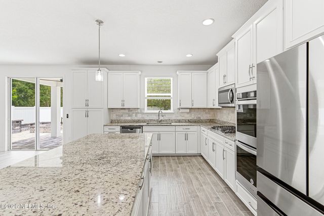 38 CLOVERBROOK Road, St. Johns, FL 32259