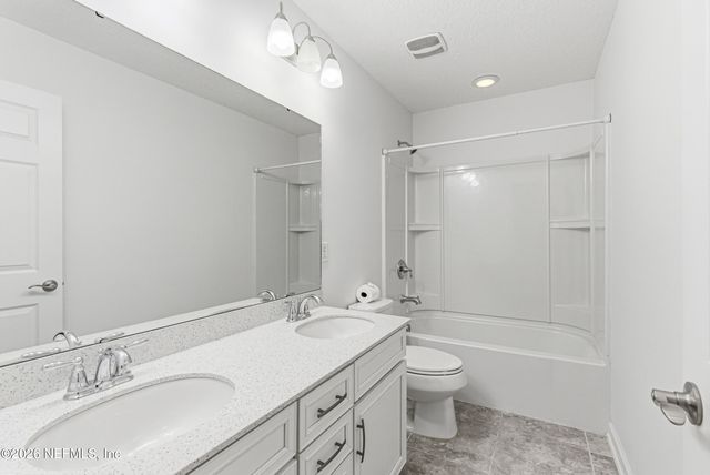 38 CLOVERBROOK Road, St. Johns, FL 32259