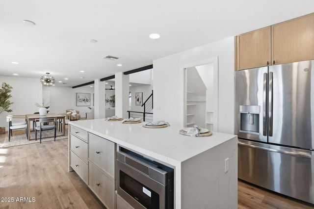 12431 N 39TH Way, Phoenix, AZ 85032