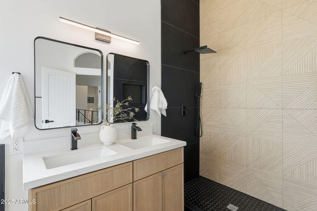 12431 N 39TH Way, Phoenix, AZ 85032