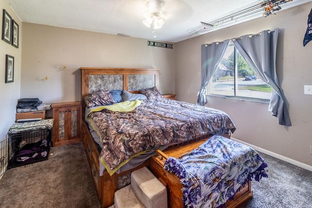 130 River Street W, Holdingford, MN 56340