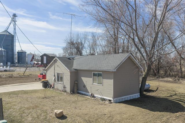 130 River Street W, Holdingford, MN 56340