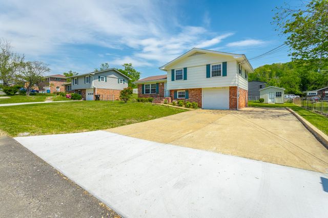 2302 Rodeo Drive, Chattanooga, TN 37421