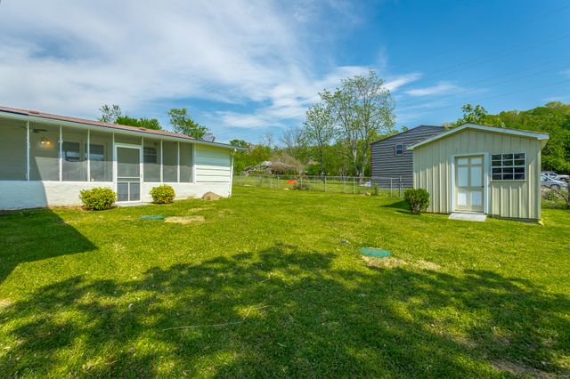 2302 Rodeo Drive, Chattanooga, TN 37421
