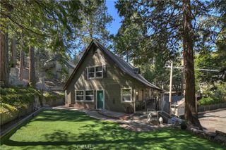 238 Bluebell, Lake Arrowhead, CA 92352