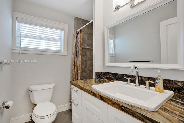 902 Mandarin Isle 2, Fort Lauderdale, FL 33315